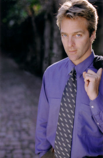 actor Roark Critchlow large photo