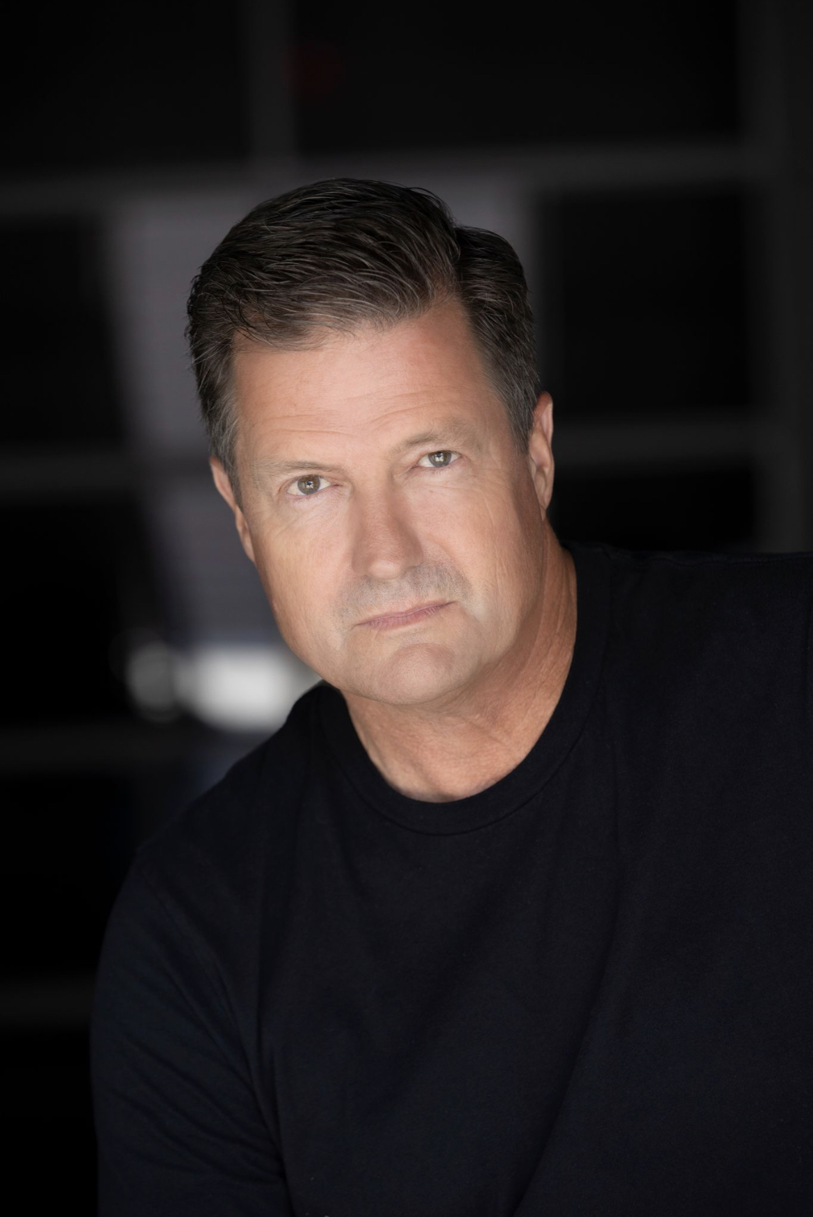 actor Dean Denton large photo