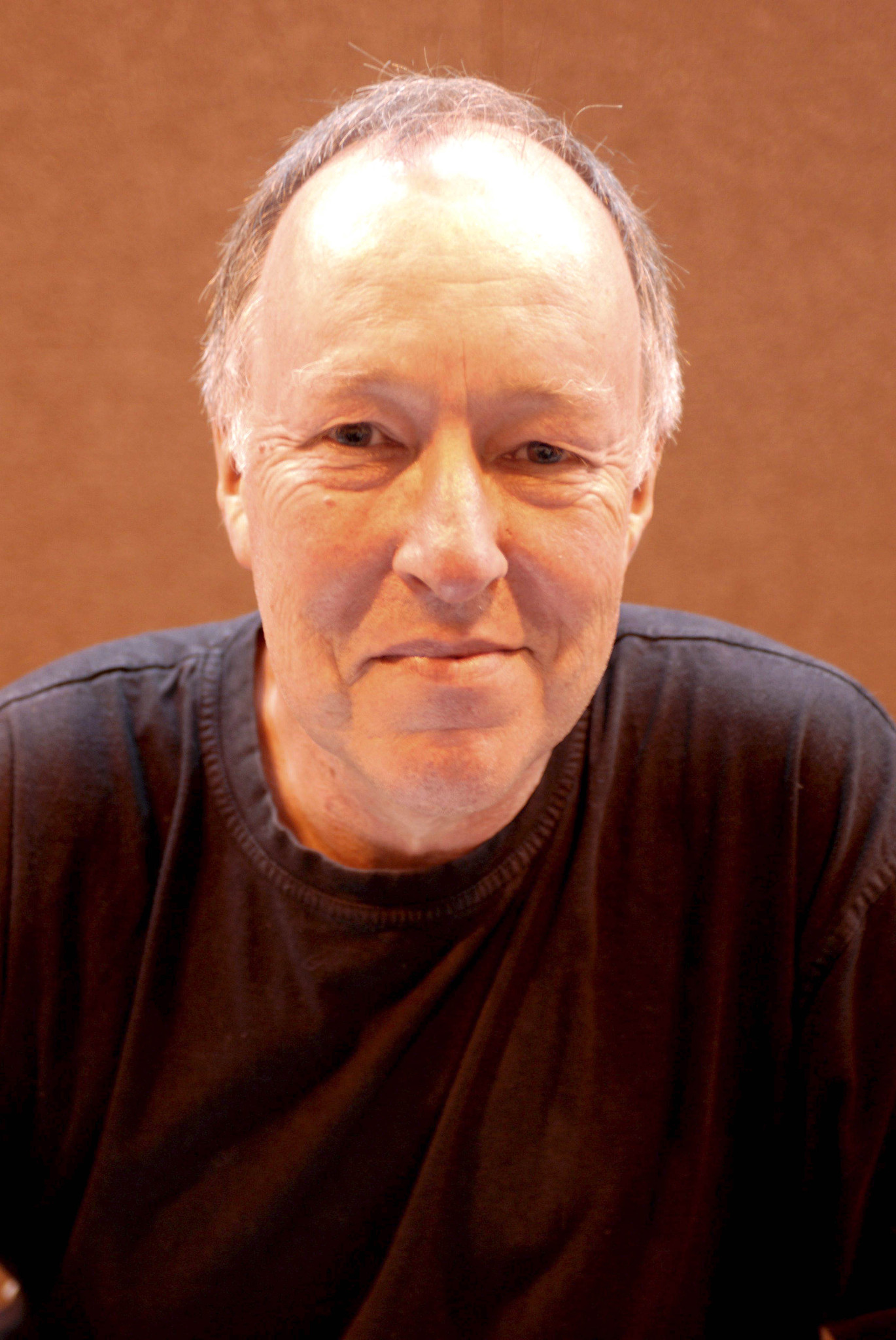 actor Guy Siner large photo