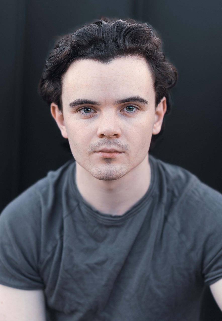 actor Gulliver McGrath large photo