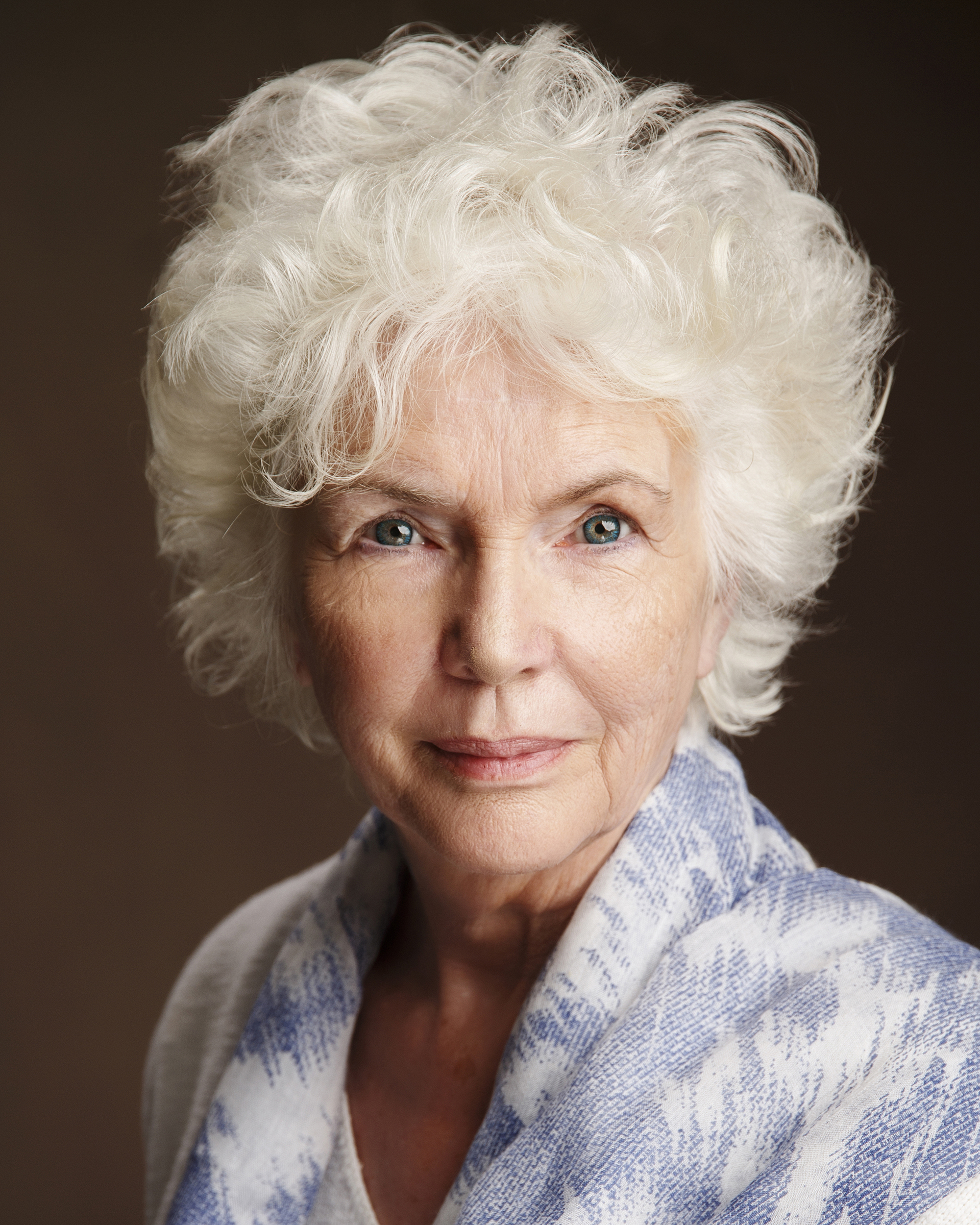 actor Fionnula Flanagan large photo