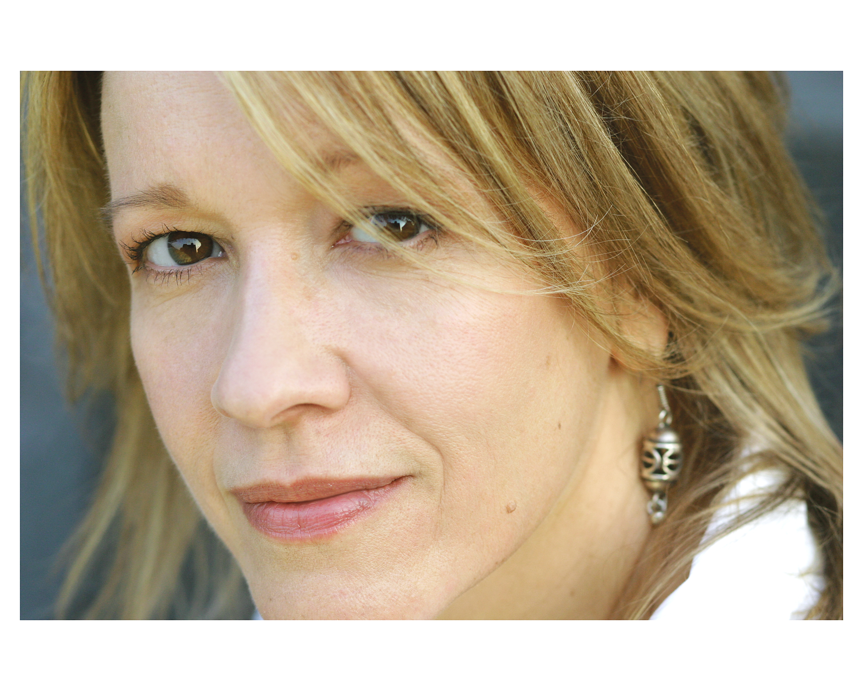 actor Linda Emond large photo