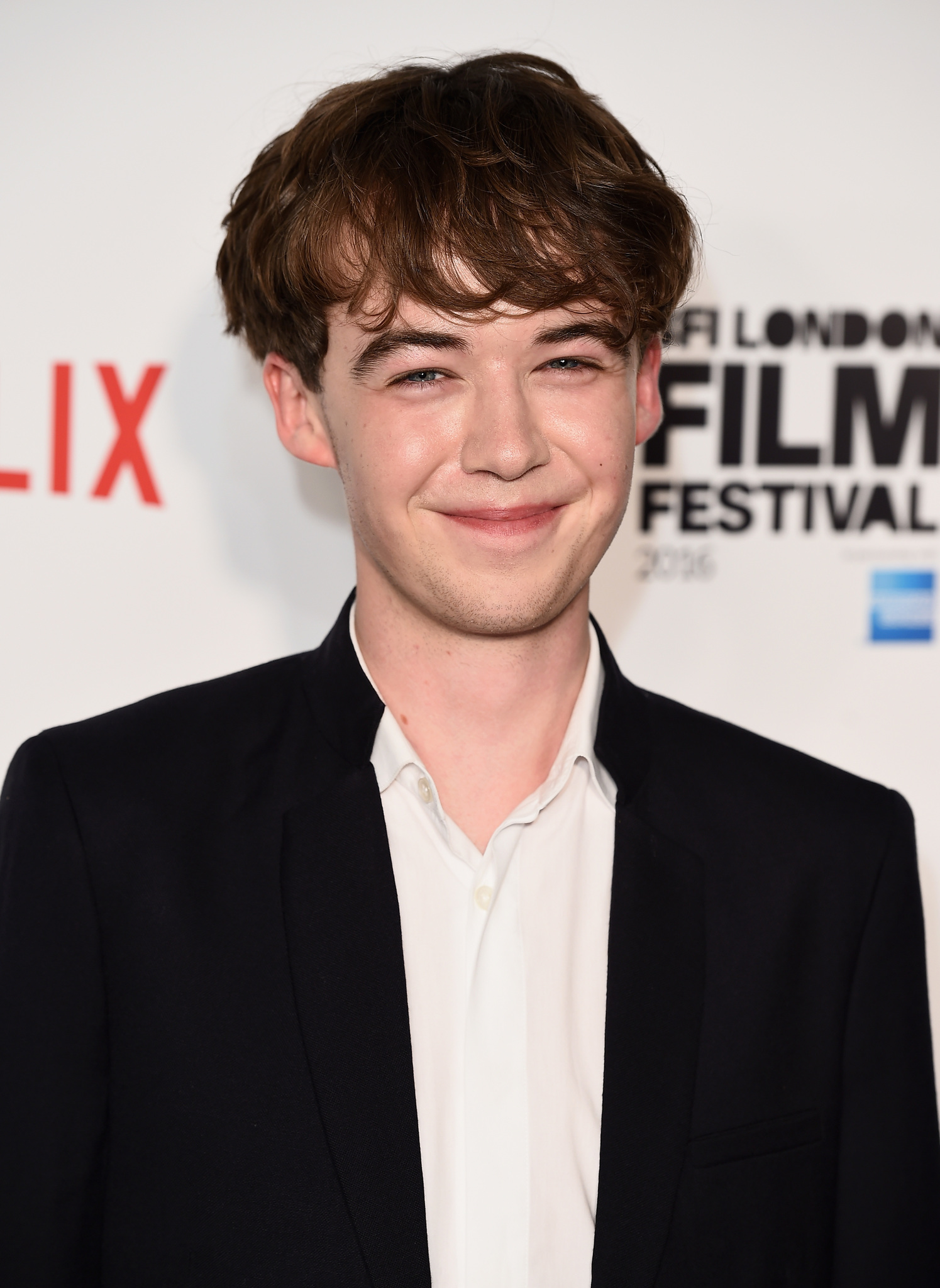 actor Alex Lawther large photo