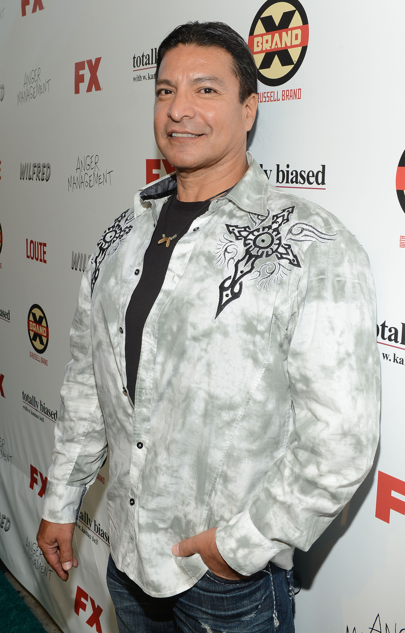actor Gil Birmingham large photo