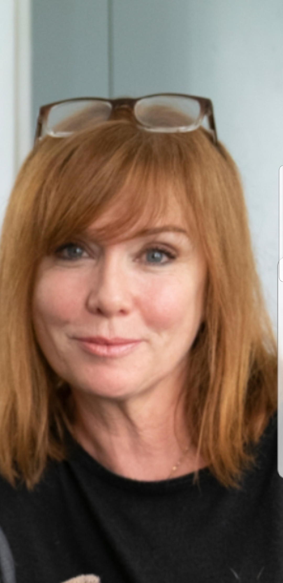 actor Tricia Heine large photo