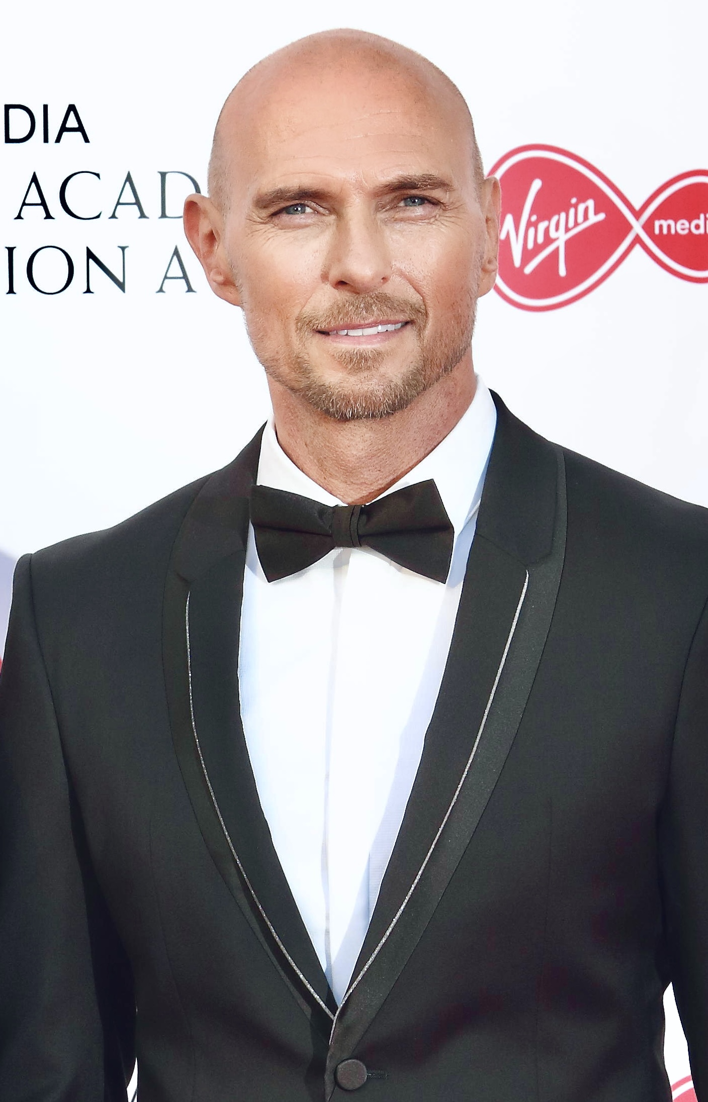 actor Luke Goss large photo