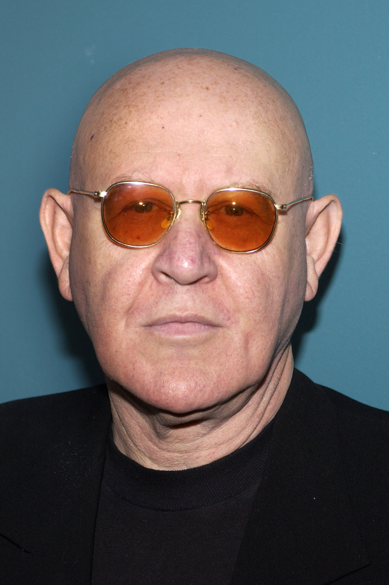 actor Daniel Benzali large photo