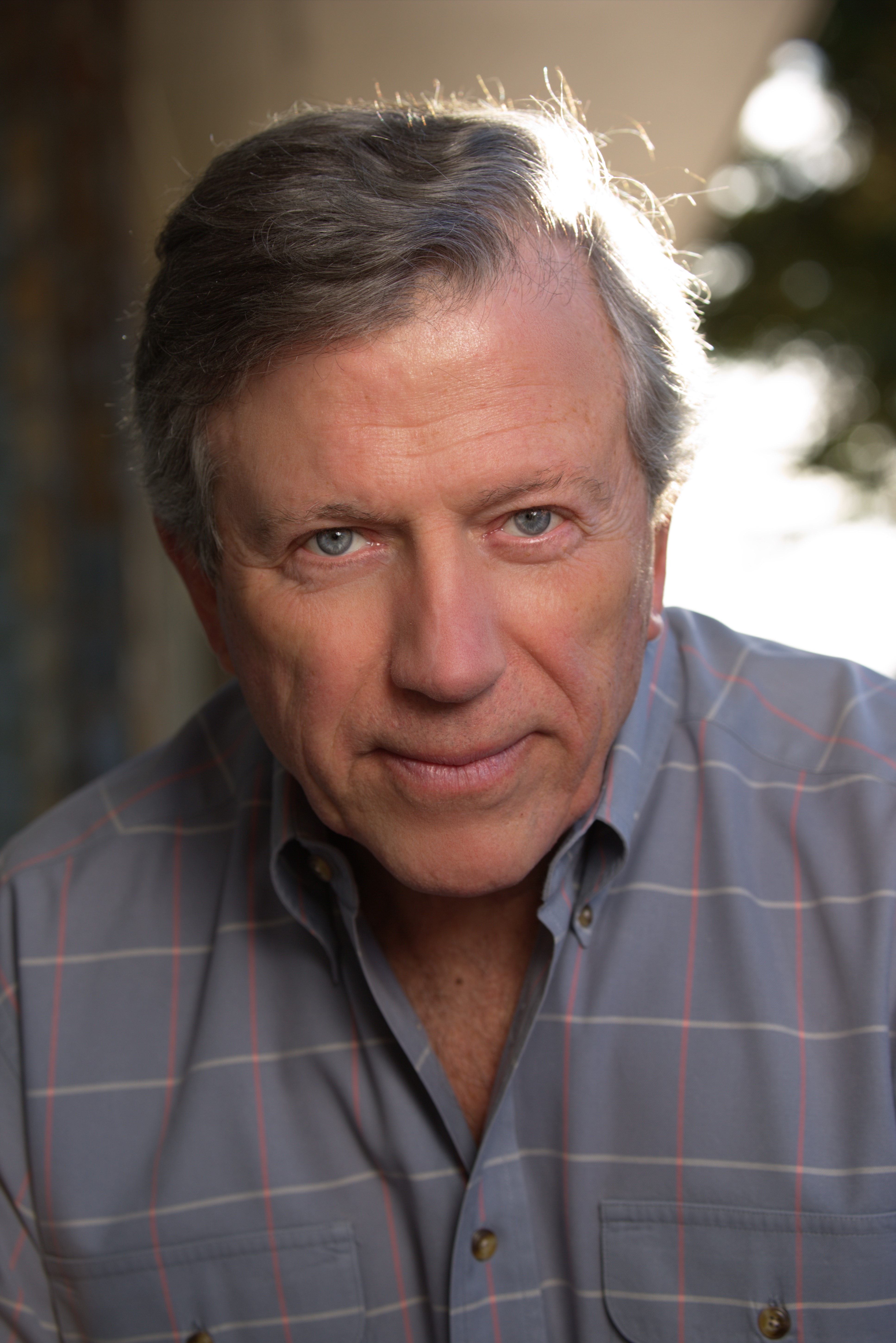 actor Frank Brennan large photo