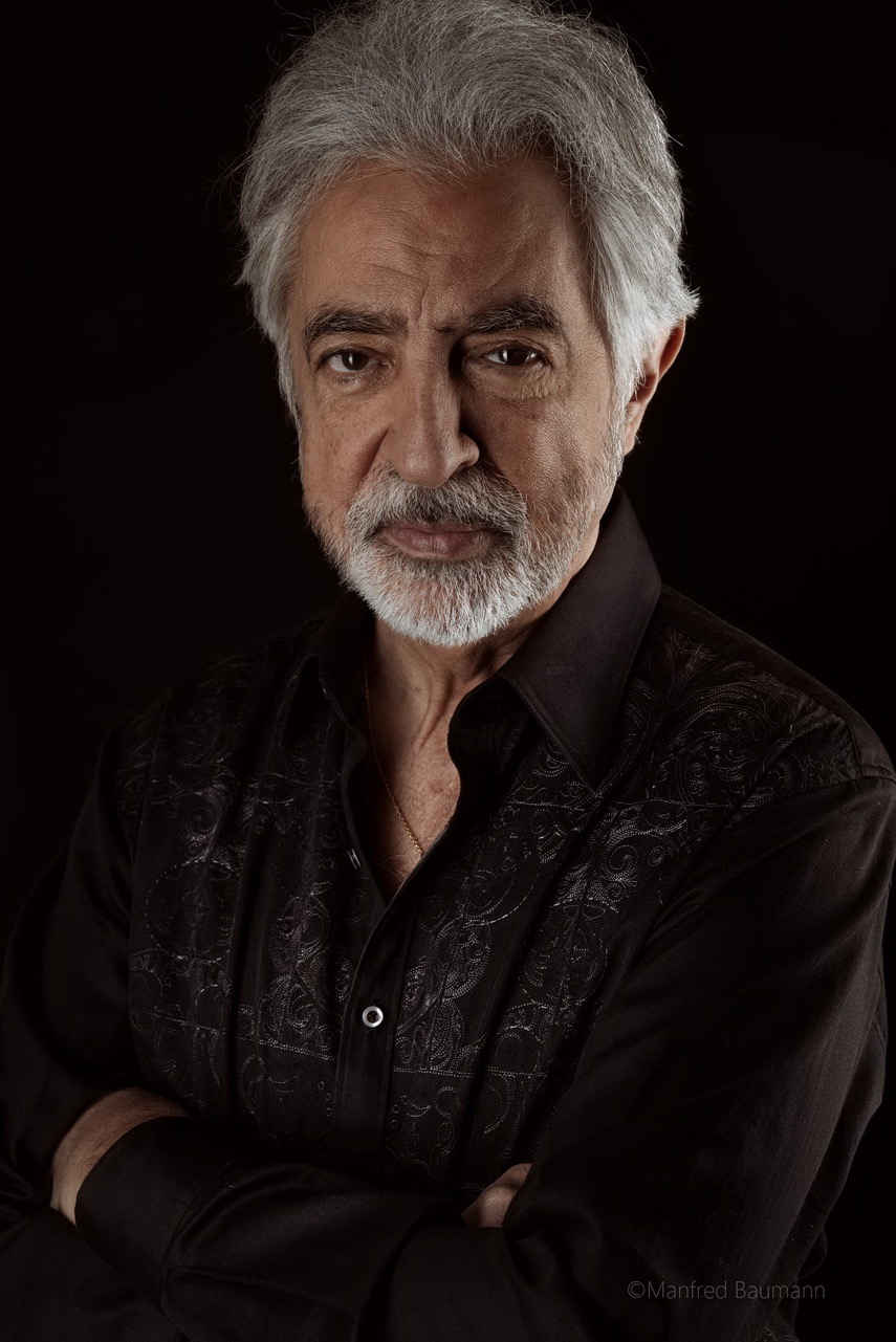 actor Joe Mantegna large photo
