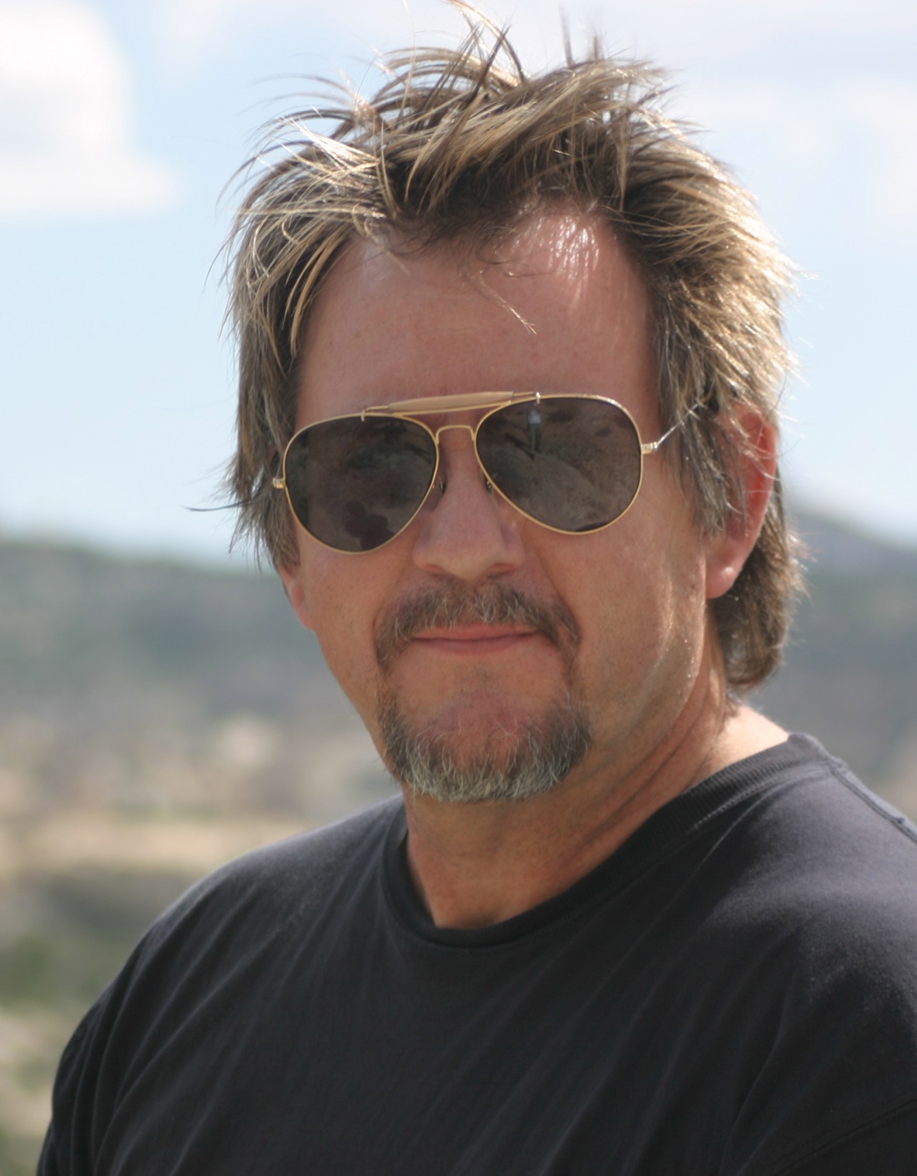 actor Stephen Bridgewater large photo