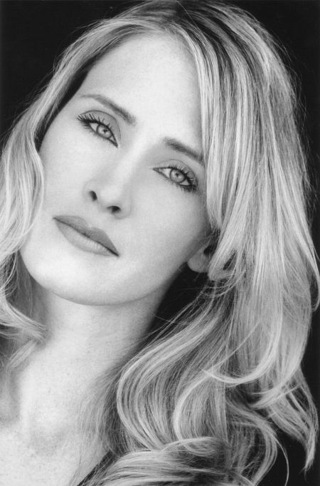 actor Frankie Thorn large photo