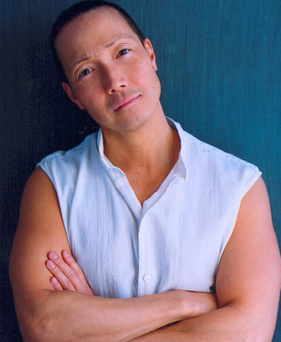 actor Glenn Bang large photo