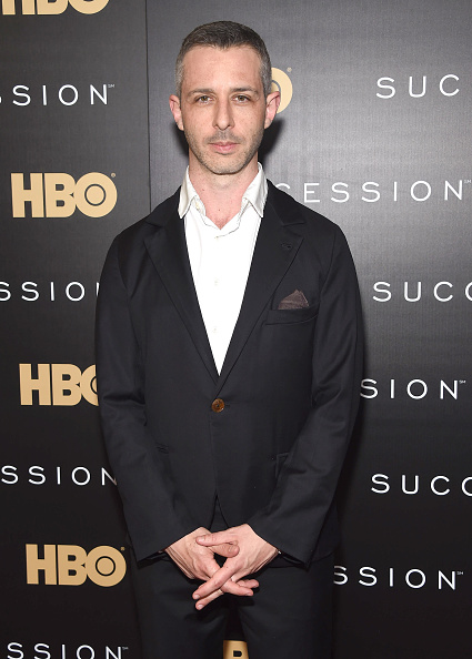 actor Jeremy Strong large photo