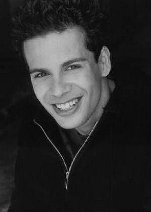 actor Stuart Stone large photo