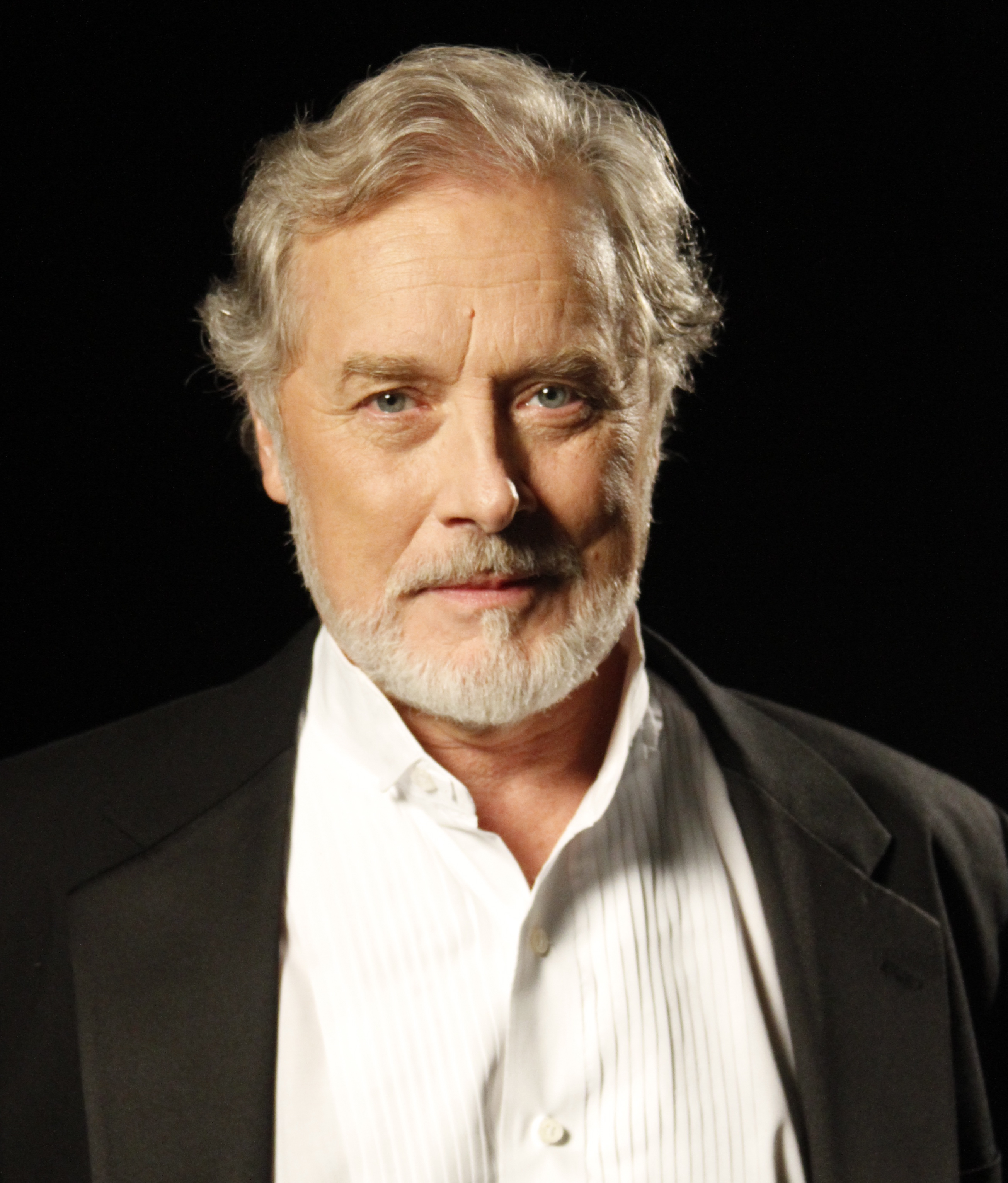 actor Michael Goodwin large photo