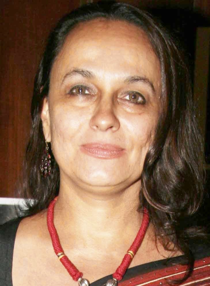 actor Soni Razdan large photo actor Soni Razdan large photo
