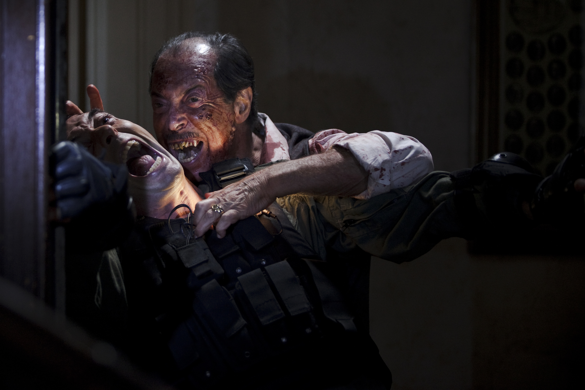 actor Carlos Lasarte large photo