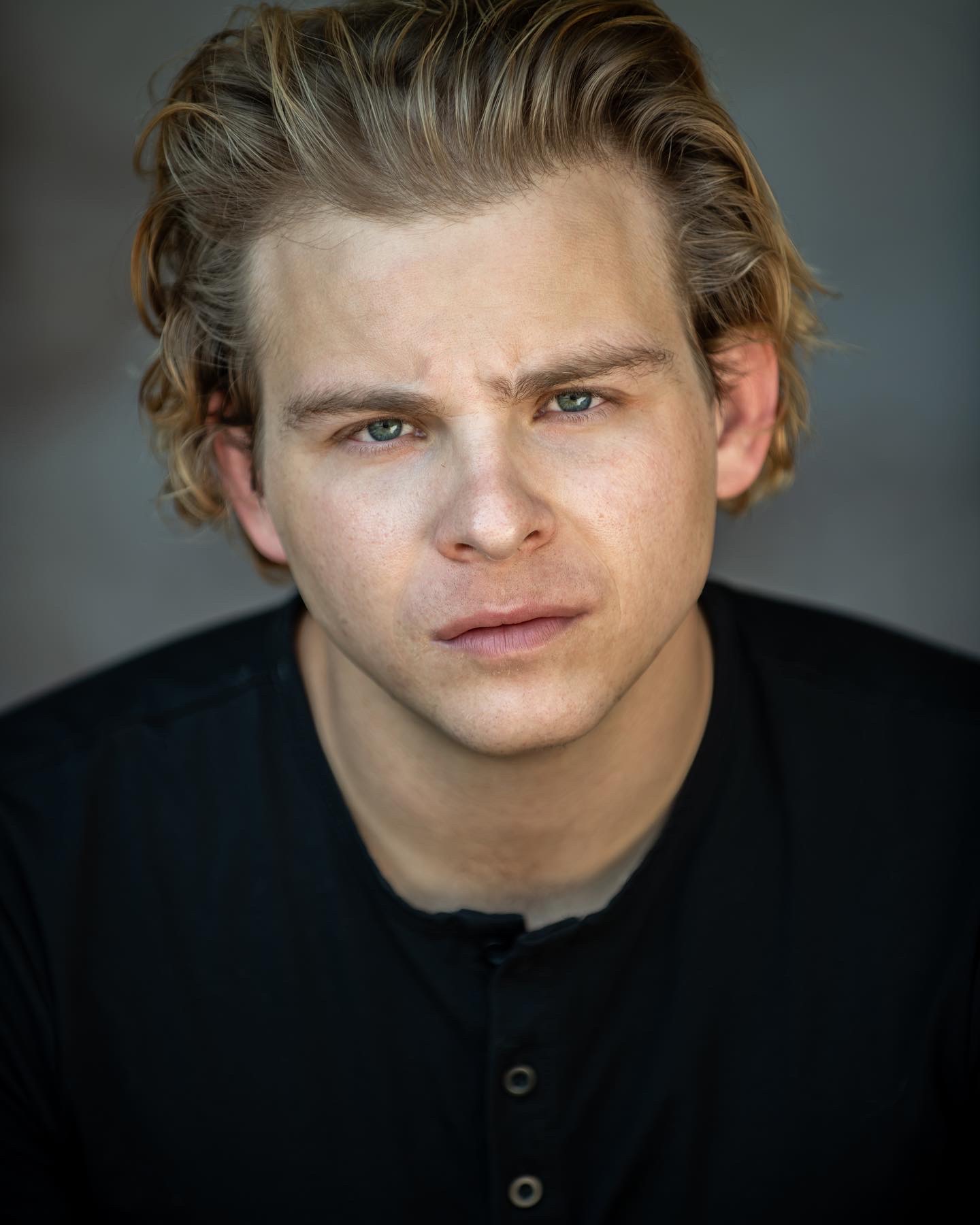 actor Jonathan Lipnicki large photo