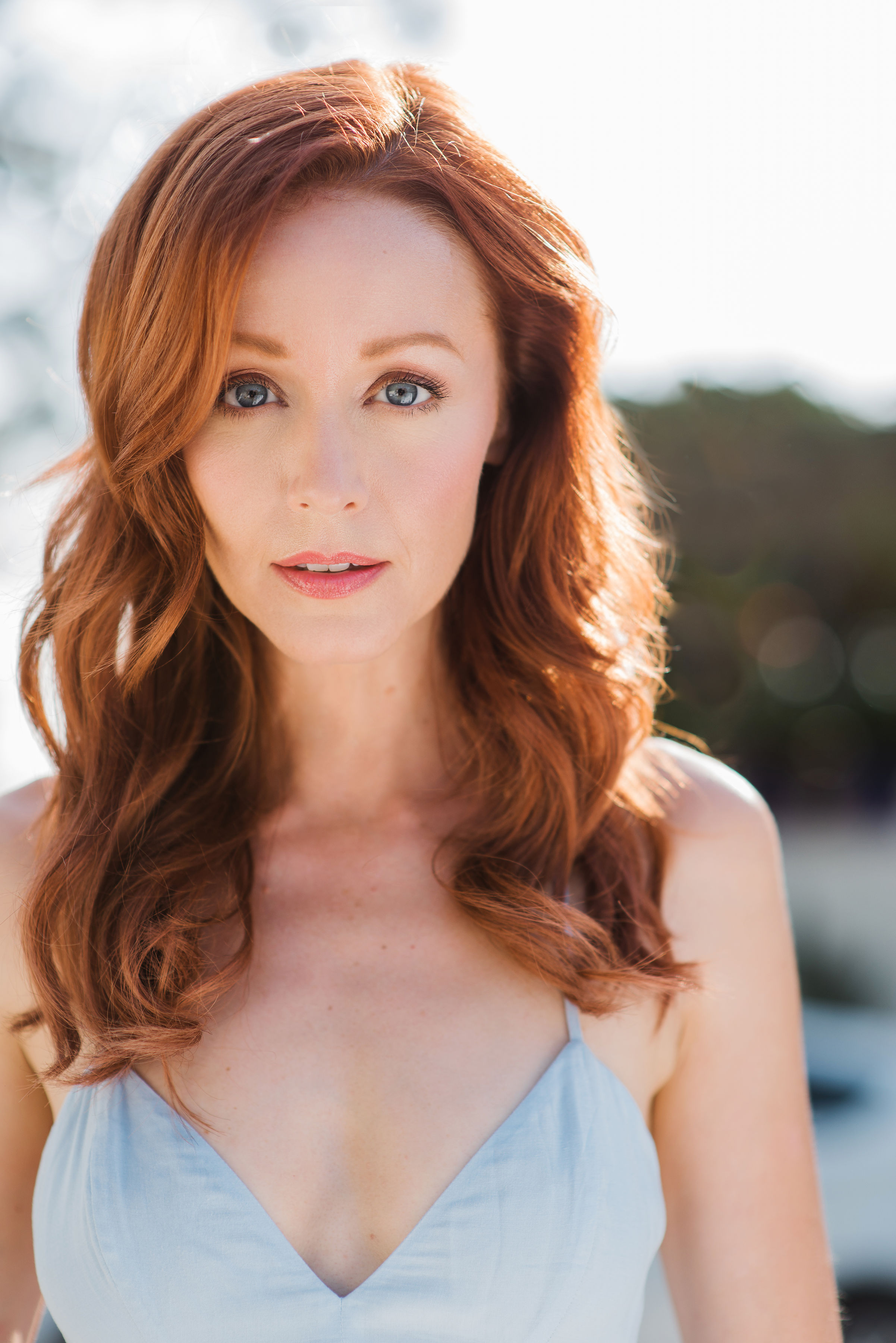 actor Lindy Booth large photo