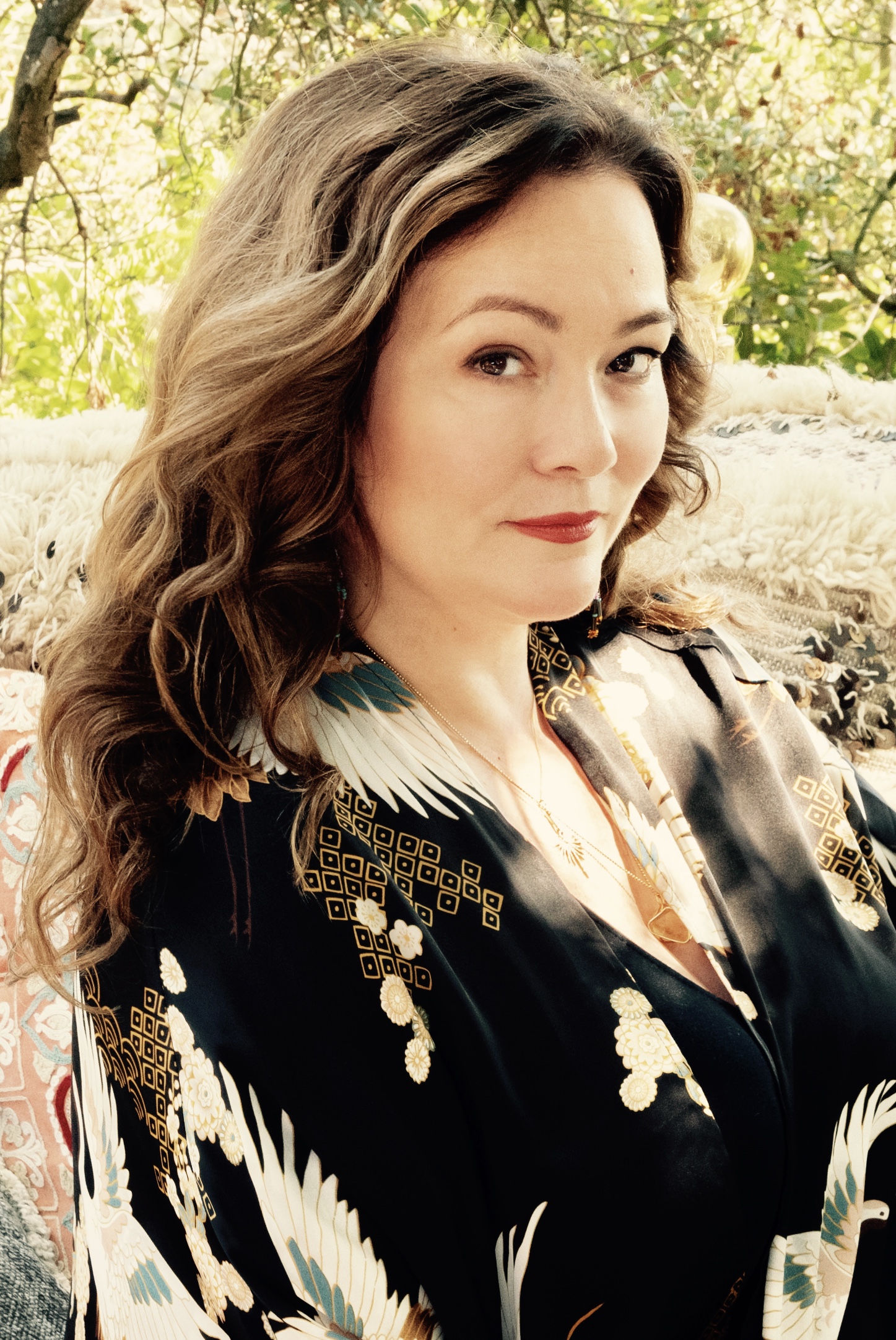 actor Charlotte Chatton large photo