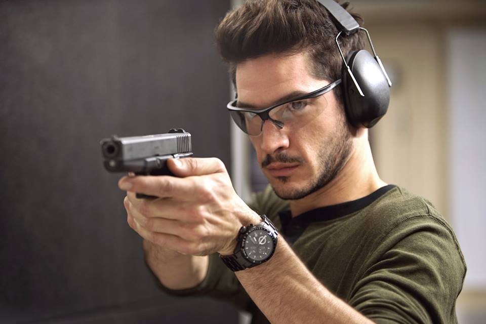 actor Éric Bruneau large photo