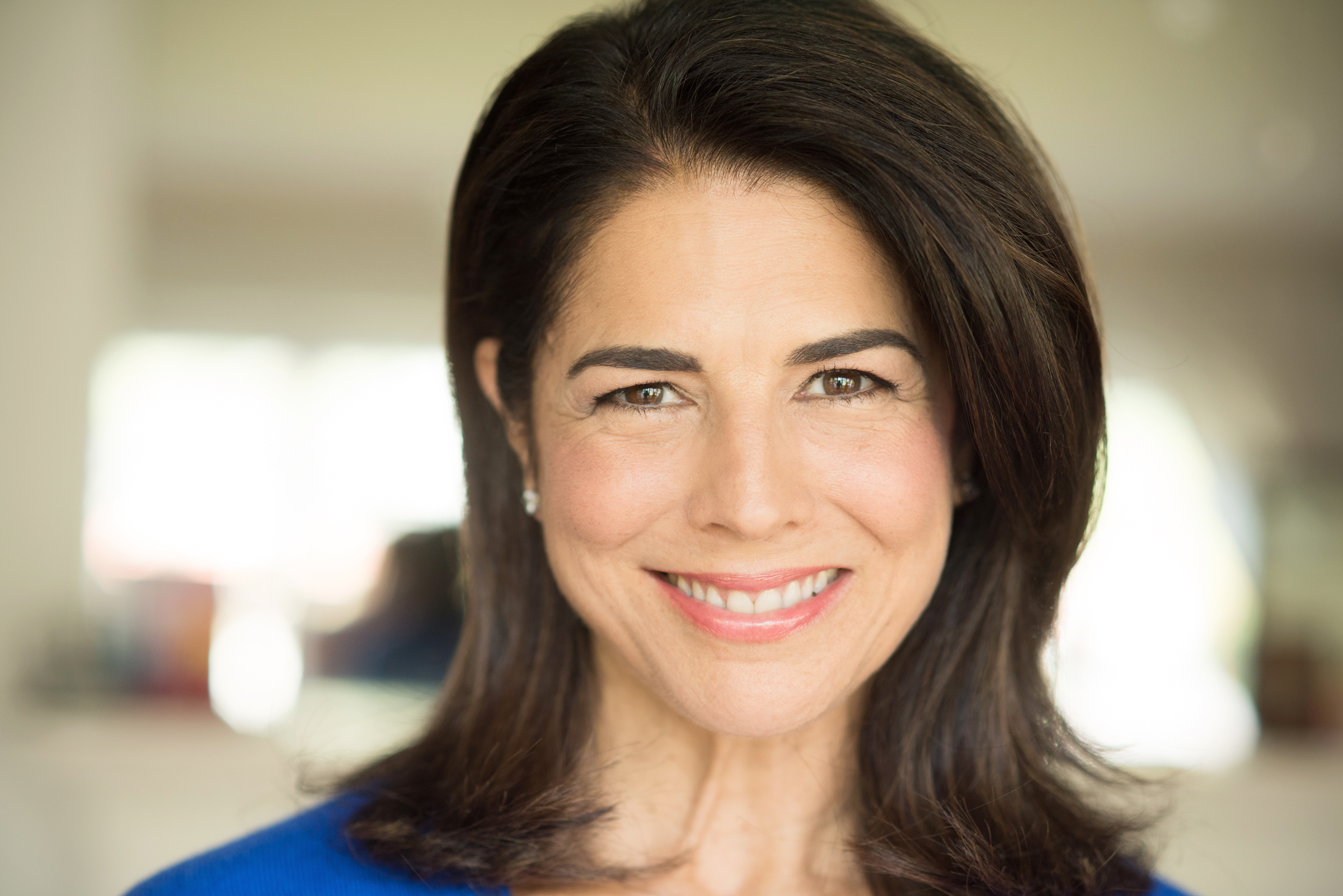 actor Justine Miceli large photo