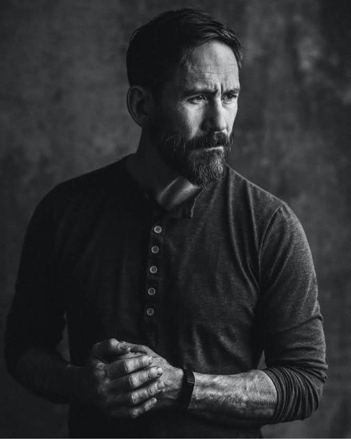 actor Neil Napier large photo