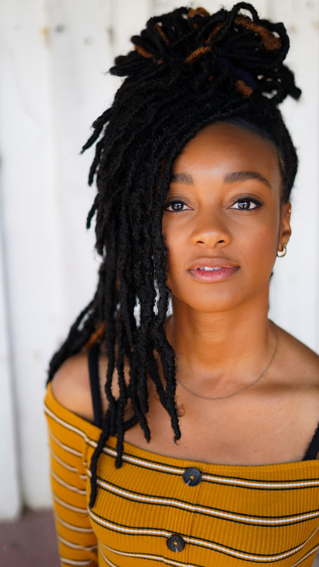 actor Kimberley Drummond large photo