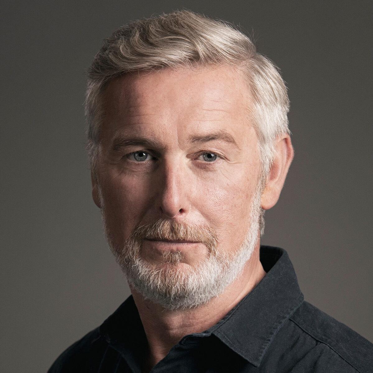 actor Stuart Graham large photo