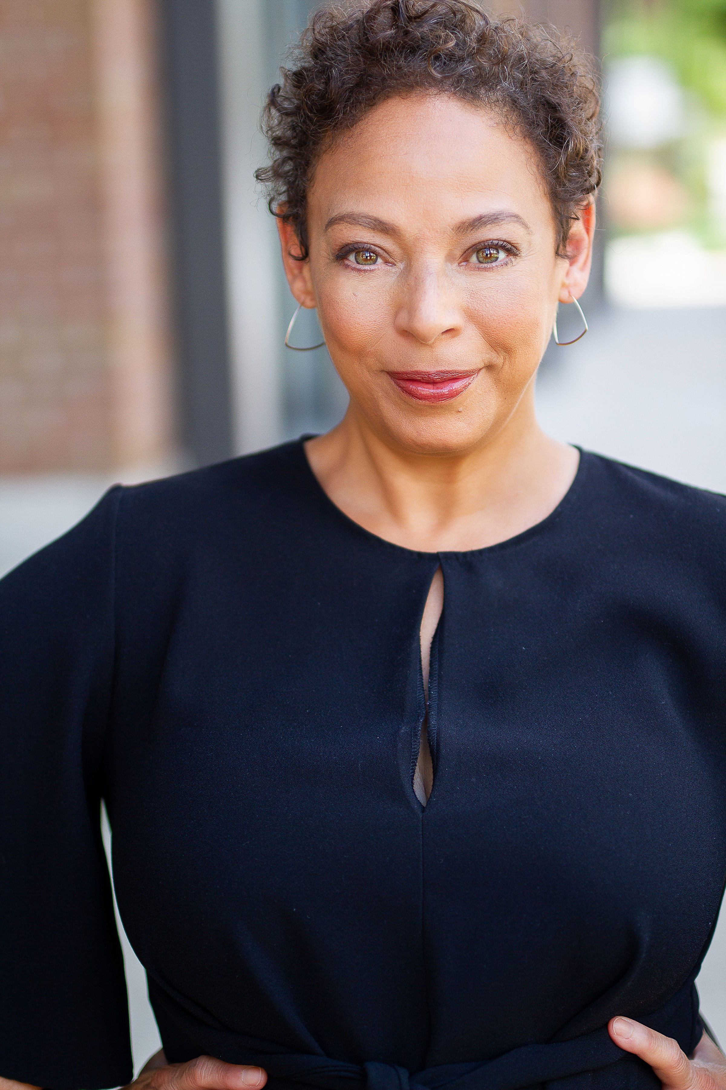 actor Donna Duplantier large photo