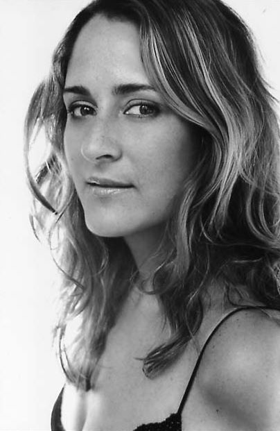 actor Tina Holmes large photo