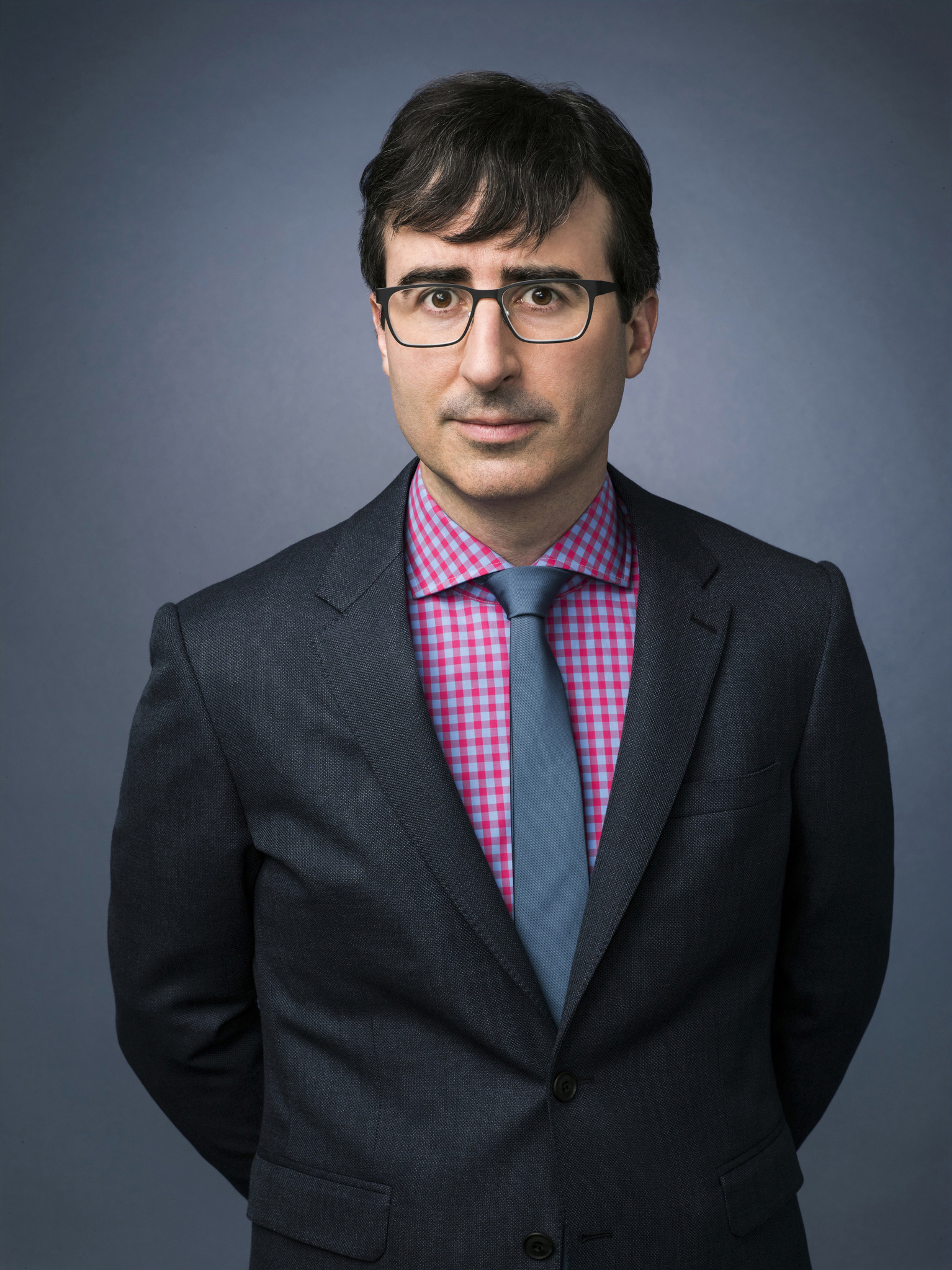 actor John Oliver large photo