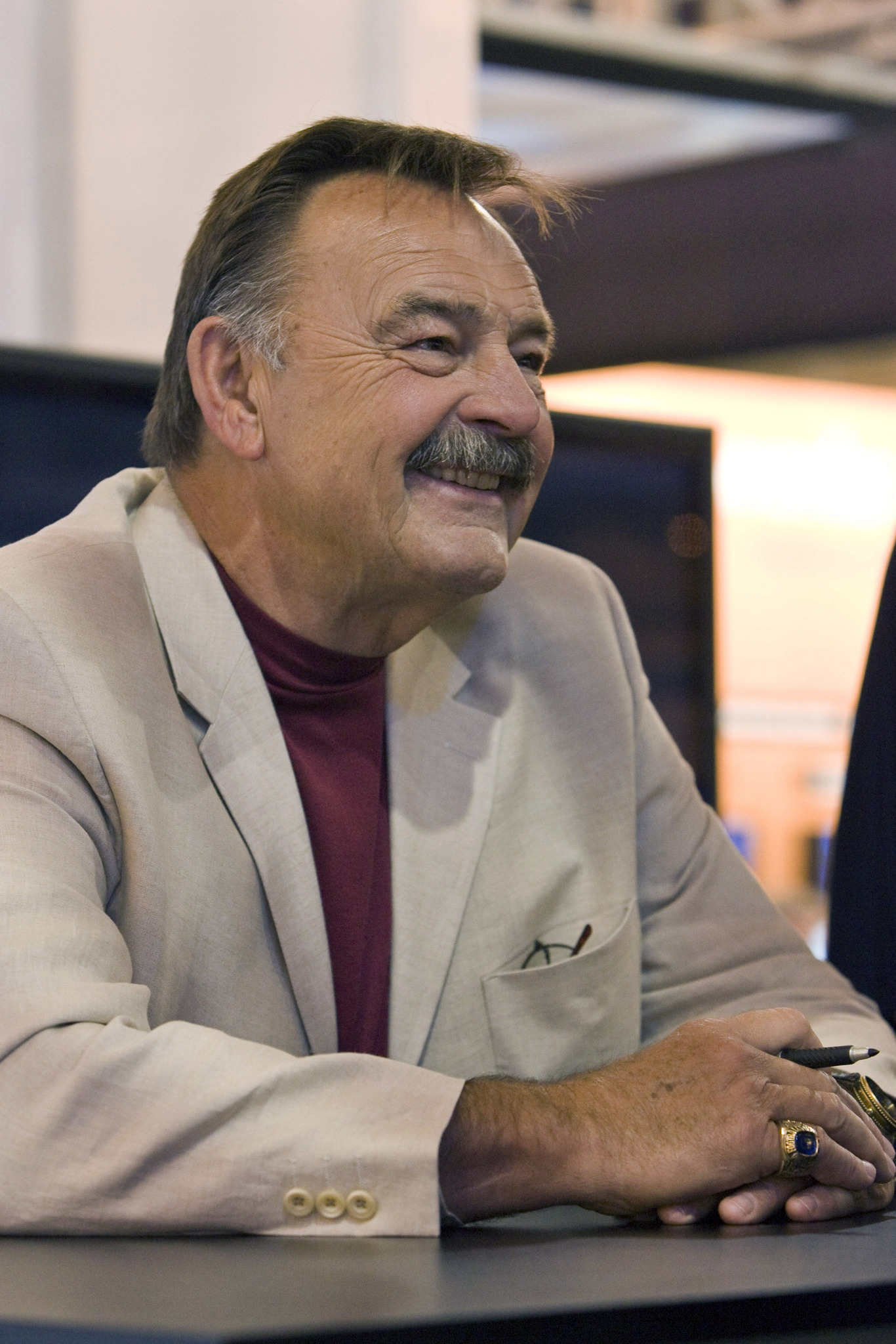 actor Dick Butkus large photo