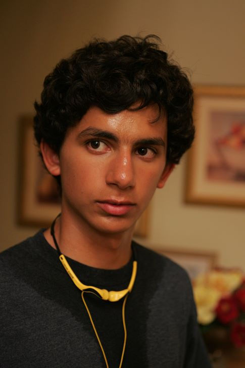 actor Jonathan Ahdout large photo