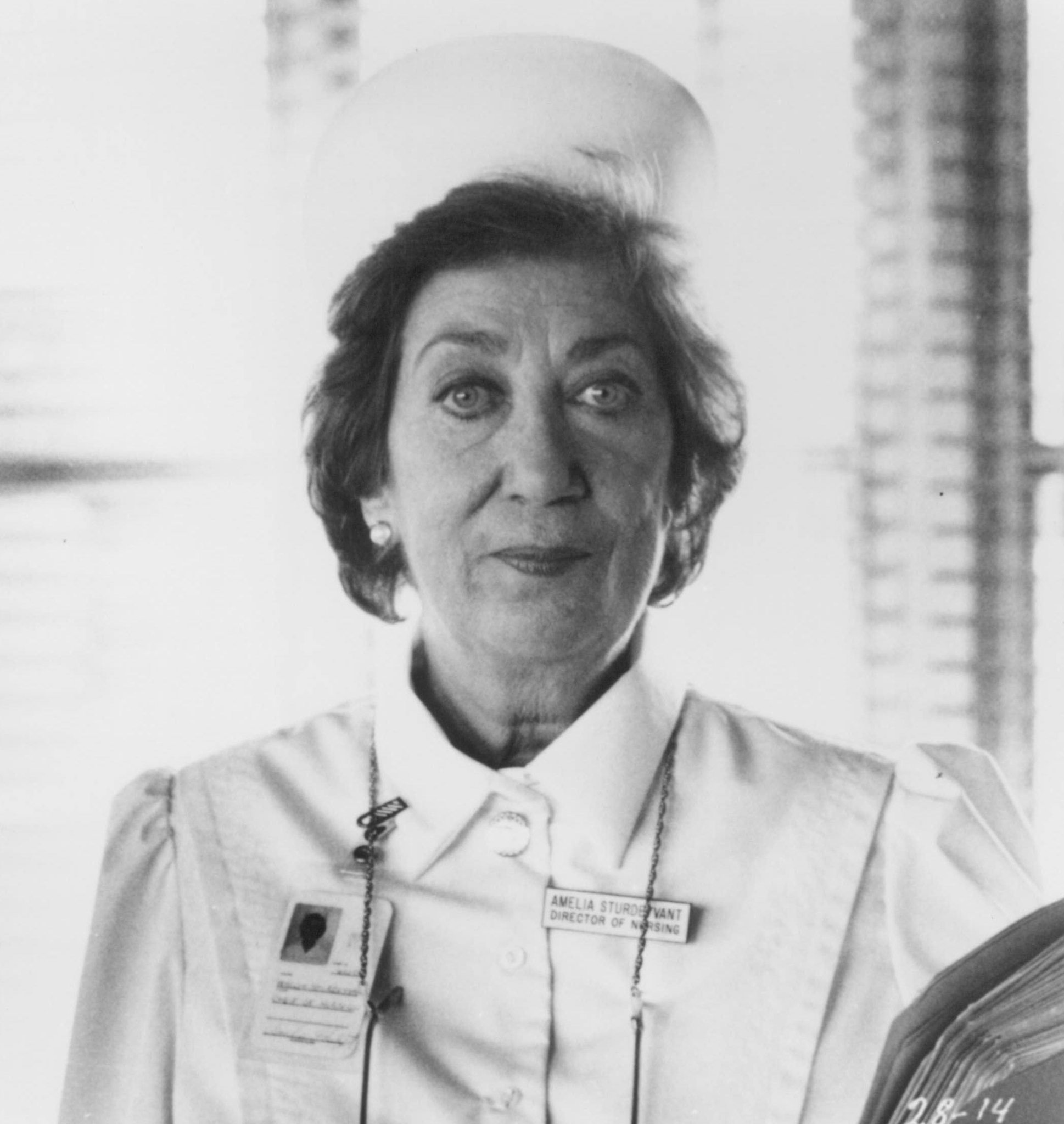 actor Julie Bovasso large photo