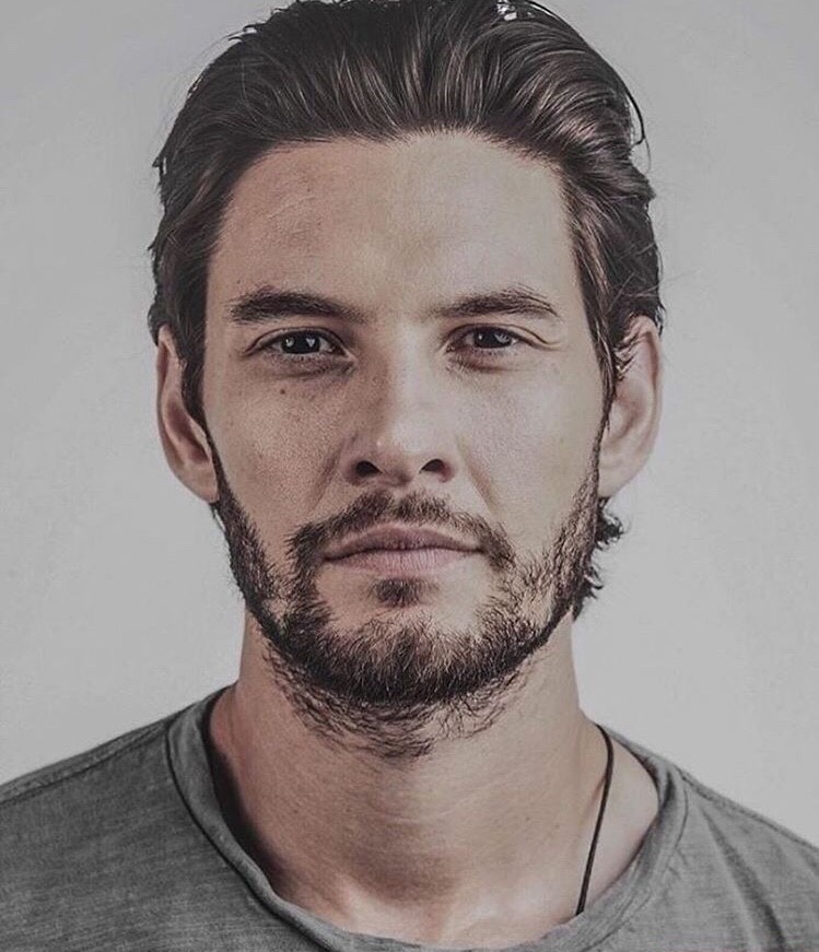 actor Ben Barnes large photo