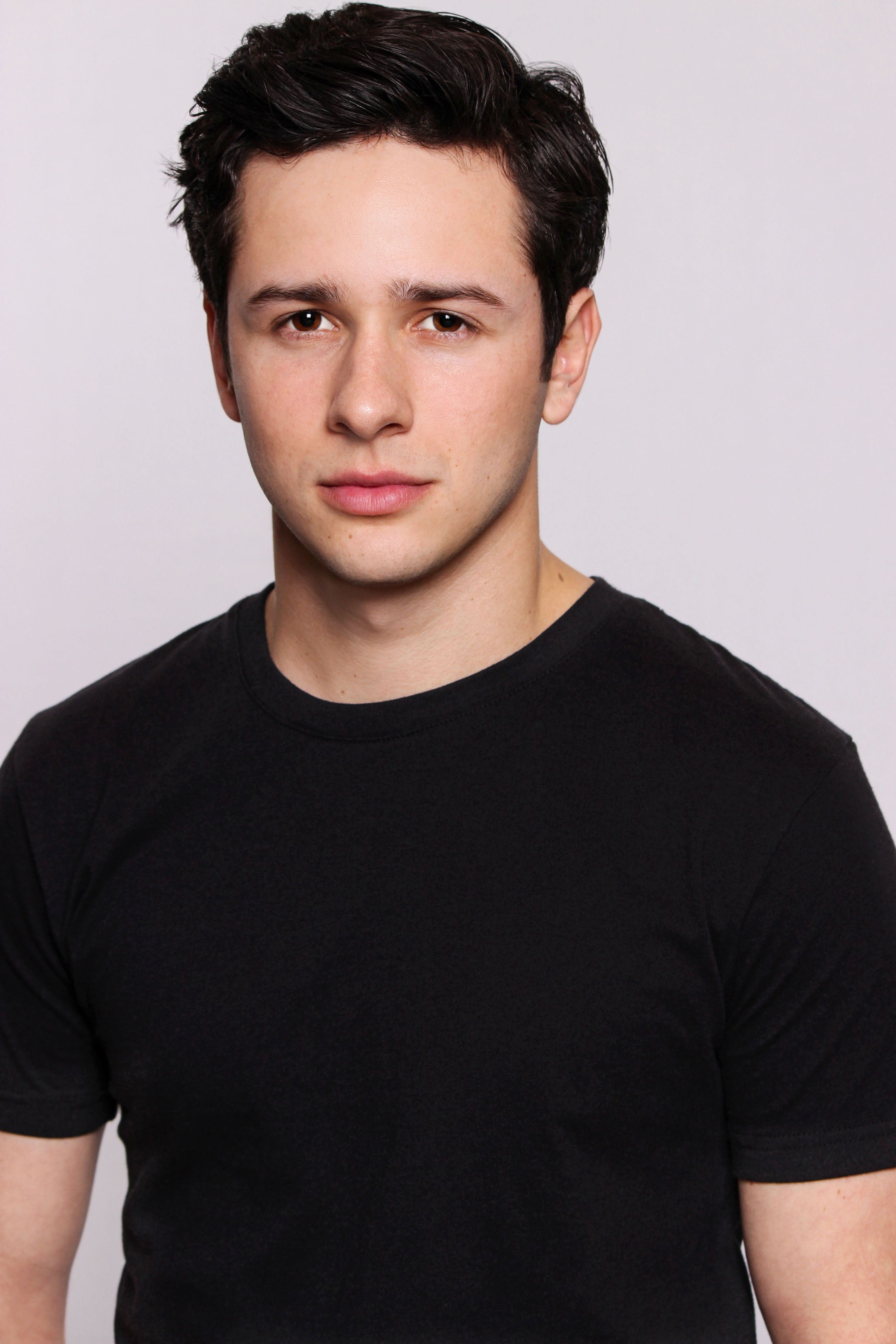 actor Brett Lapeyrouse large photo