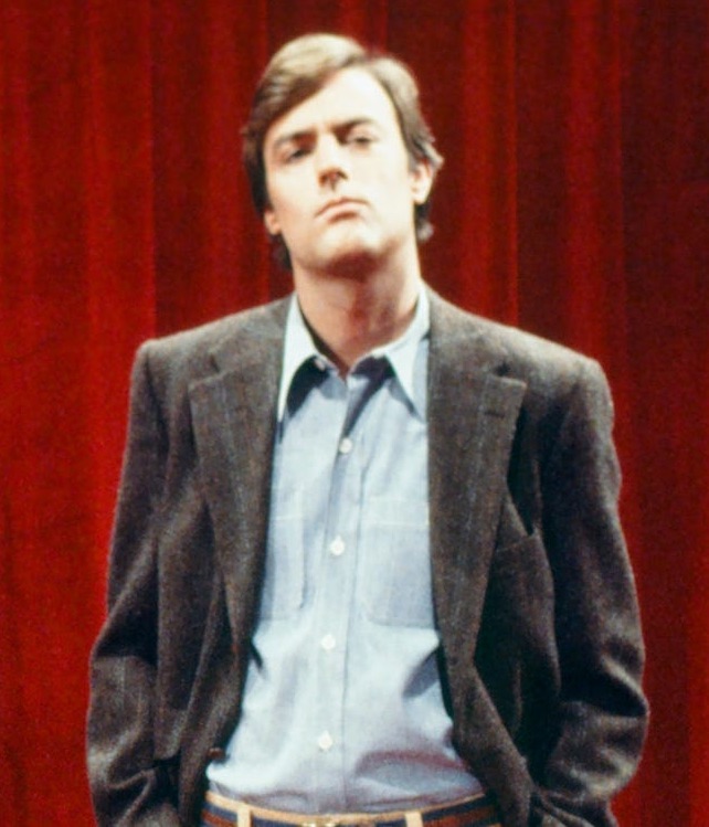 actor Peter Aykroyd large photo