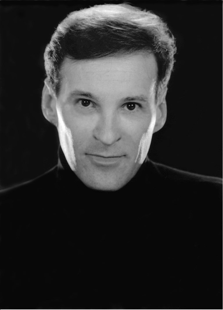 actor Lance C. Williams large photo