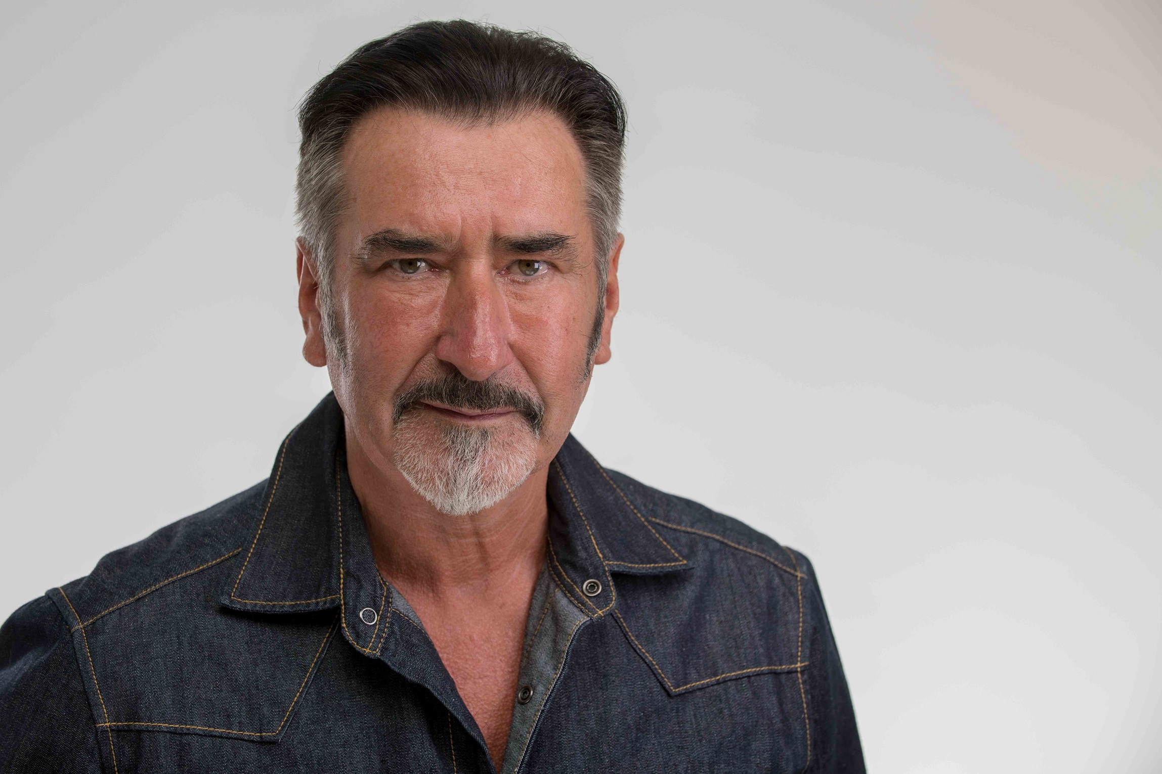 actor William Kircher large photo