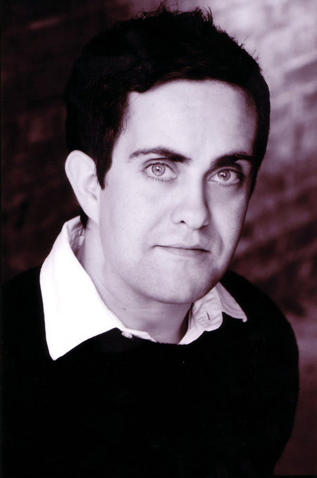 actor Whit Hertford large photo