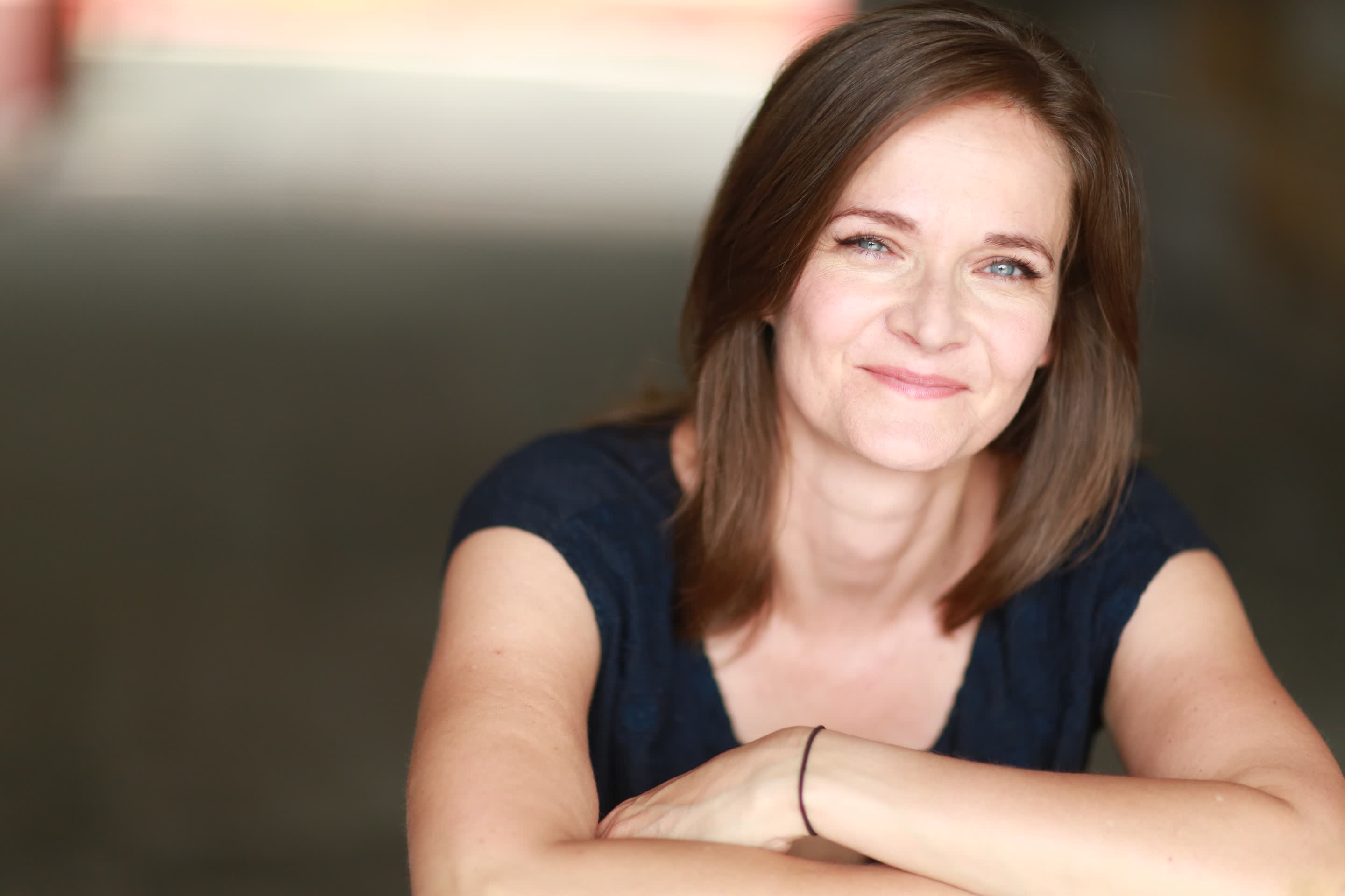 actor Enid Graham large photo