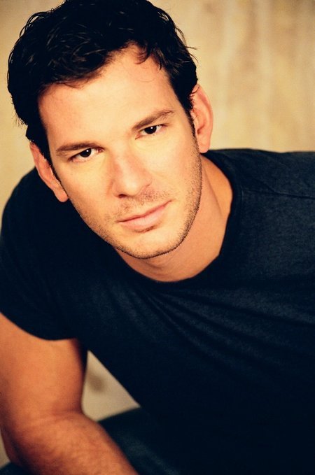 actor Mark Belasco large photo