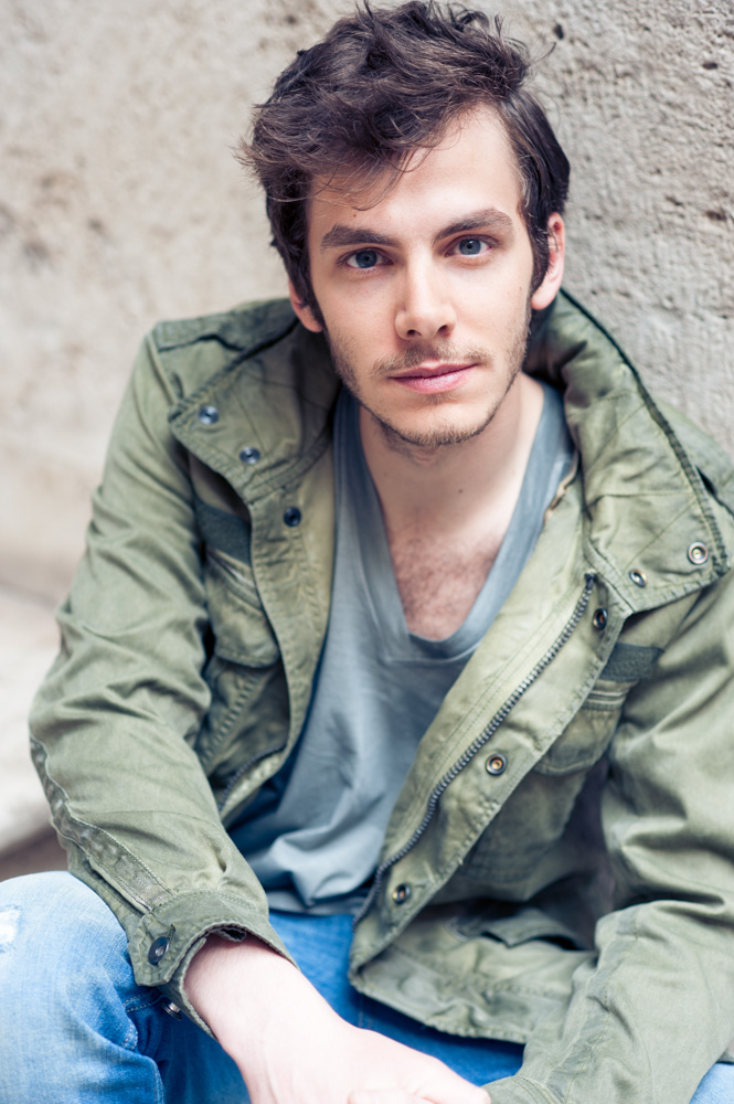 actor Alessandro Sperduti large photo