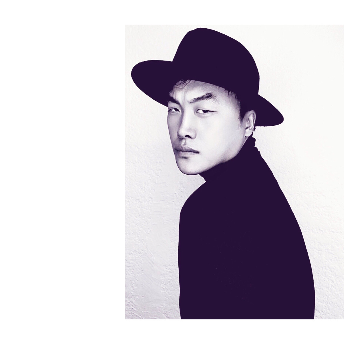 actor Doua Moua large photo