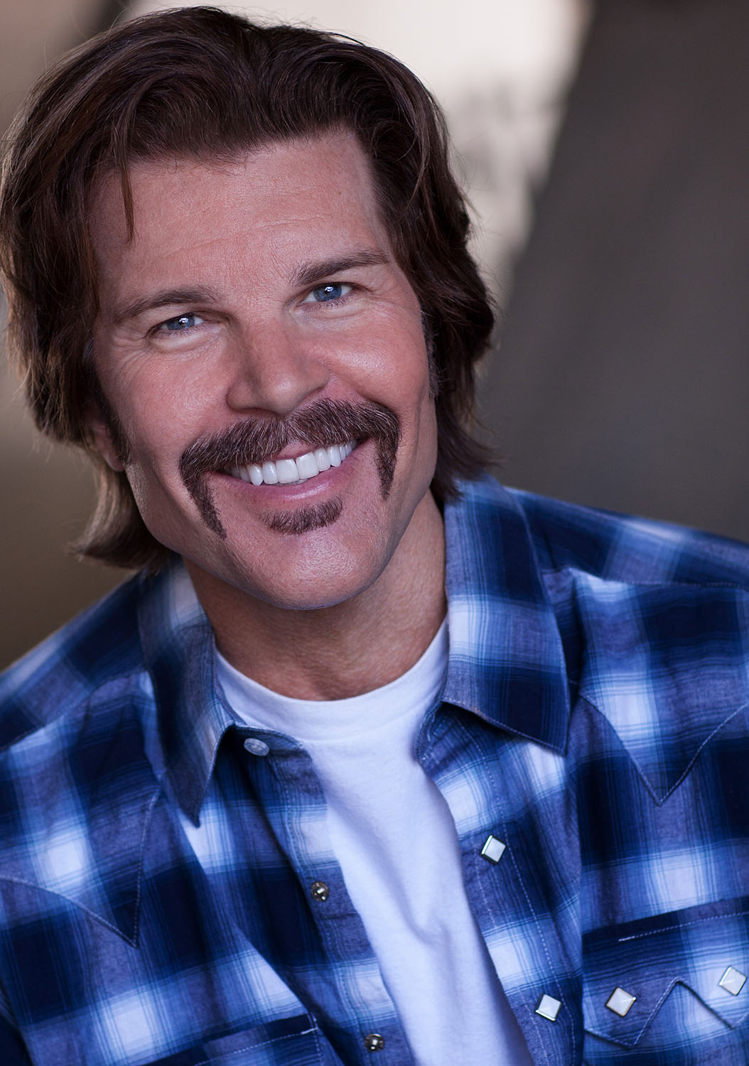 actor Blake Gibbons large photo