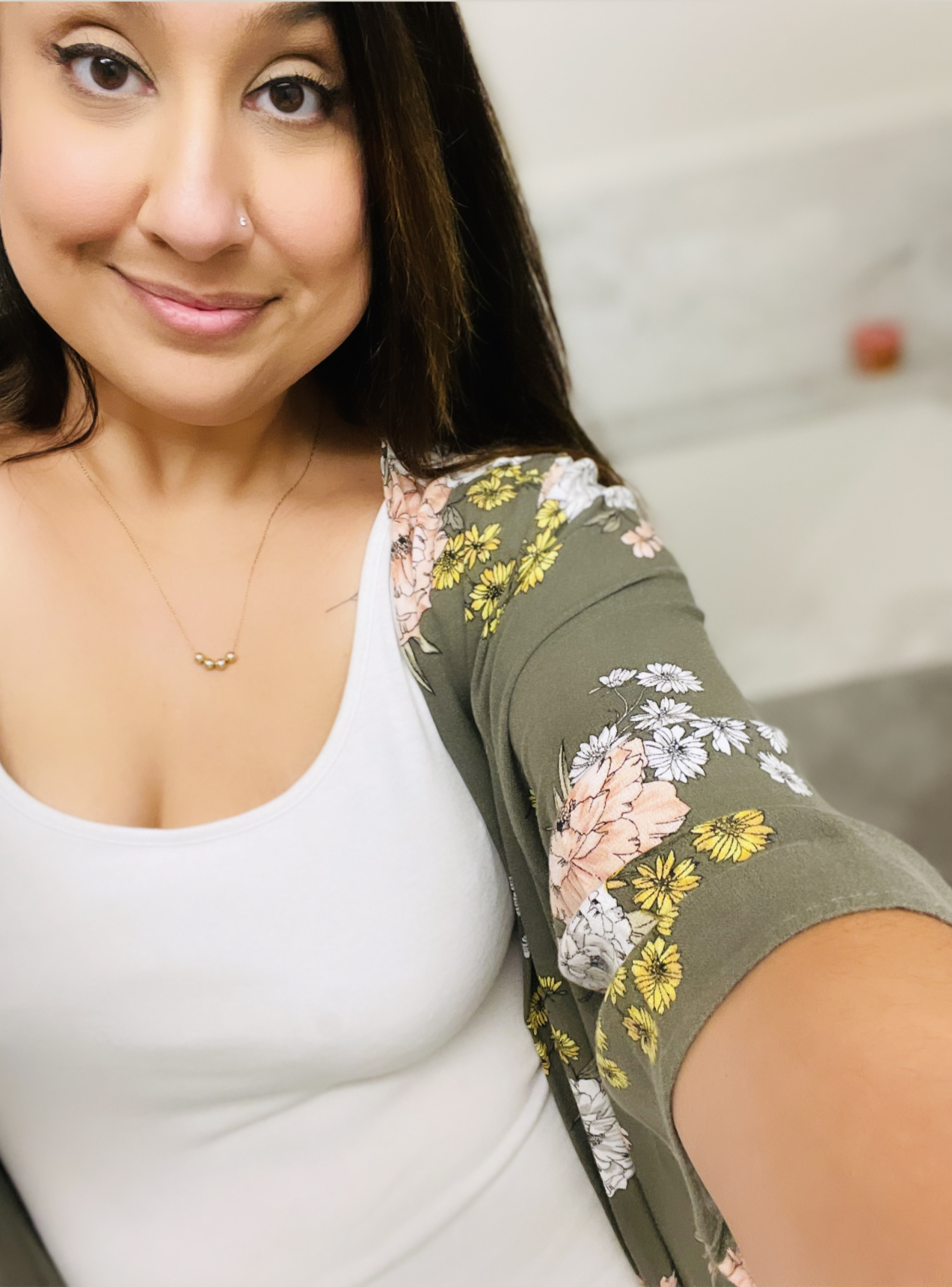 actor Sofia Hujabre large photo