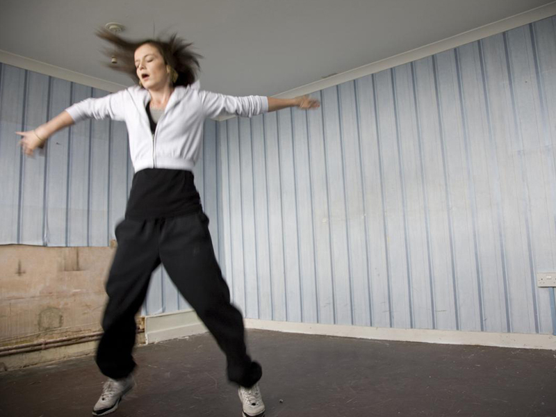 actor Katie Jarvis large photo