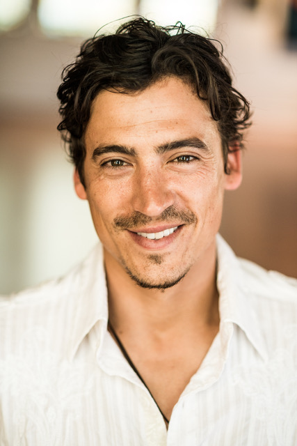 actor Andrew Keegan large photo
