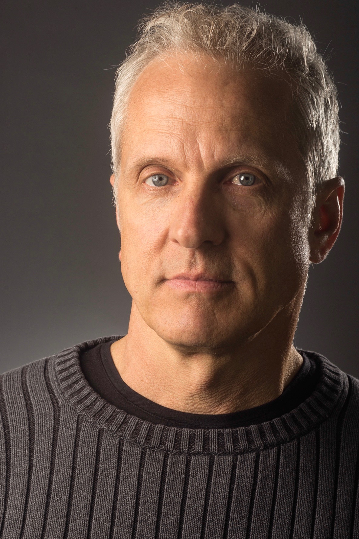 actor Patrick Fabian large photo